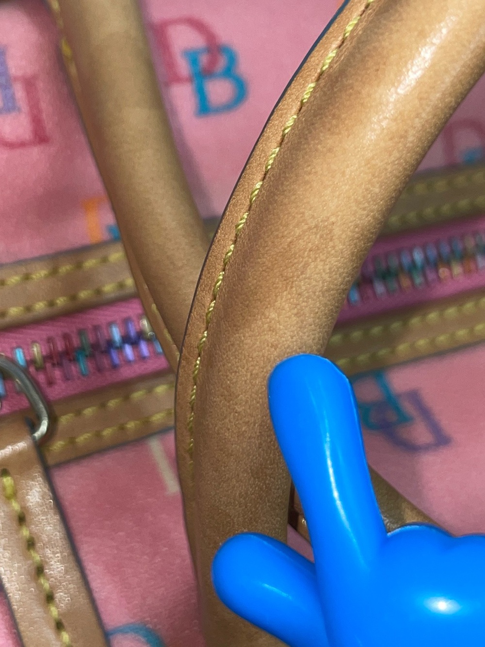 Vintage Dooney & Bourke Mini Doctor Bag - Picture 4 of 16